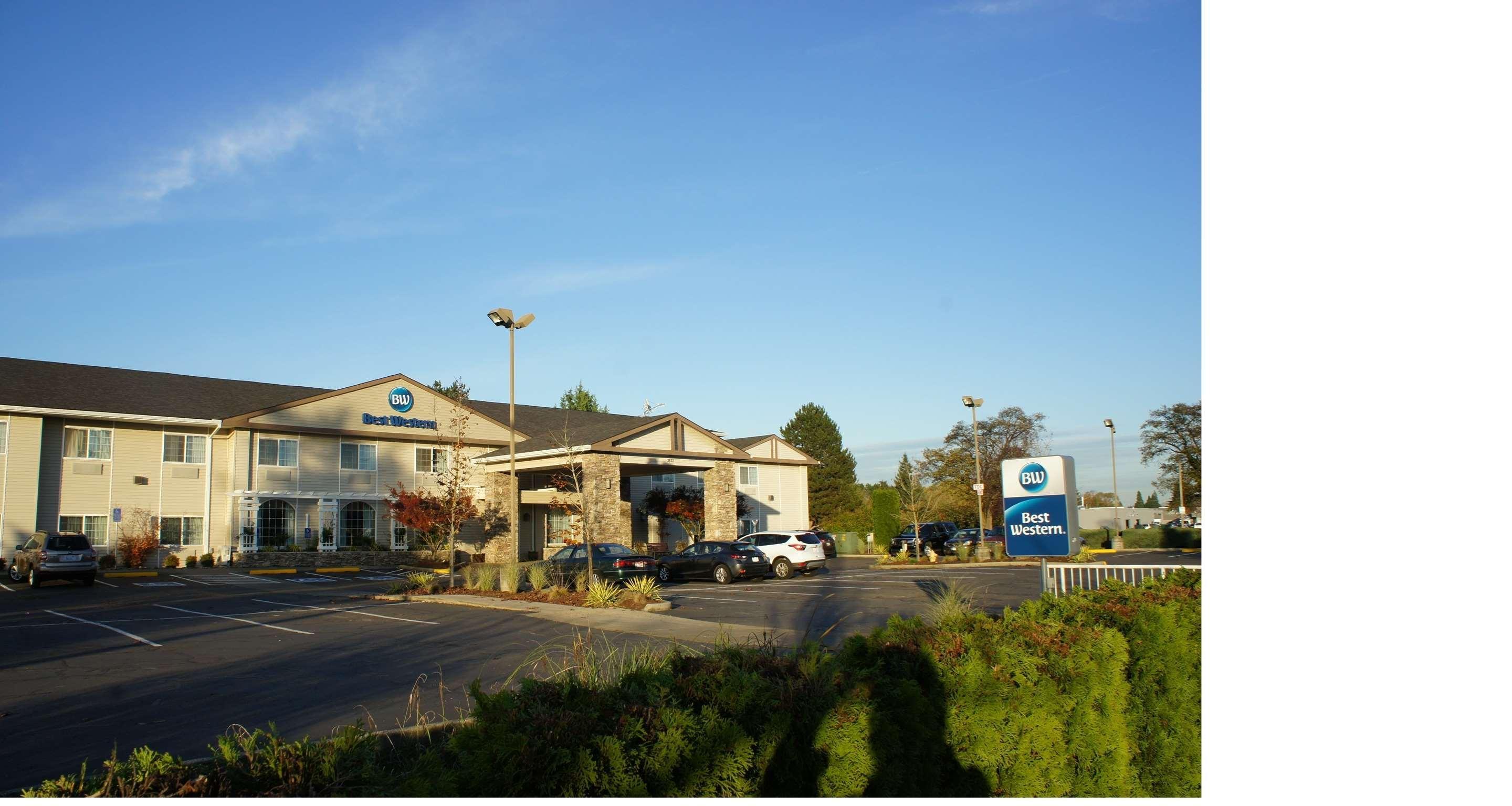 Best Western University Inn And Suites Forest Grove Eksteriør bilde